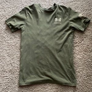 Mens Under Armour shirt